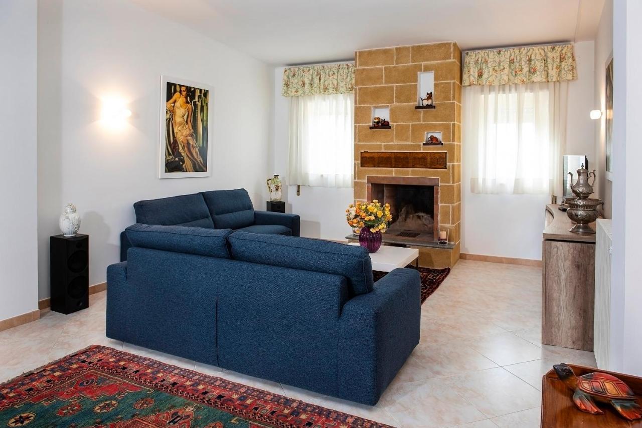 Villa Eva Crispiano Buitenkant foto